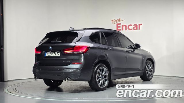 BMW X1 2022 — photo 2