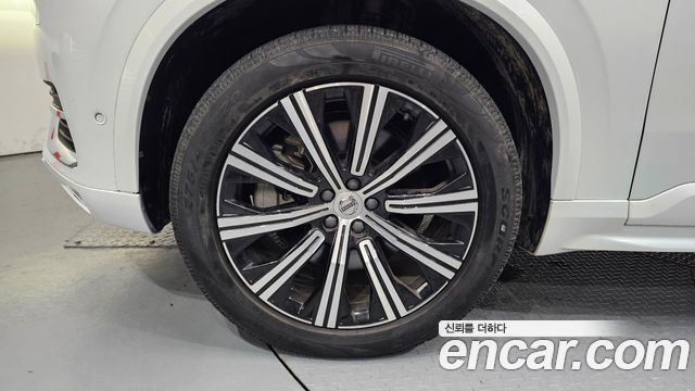 Volvo XC90 2021 — photo 5