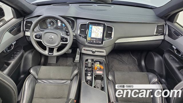 Volvo XC90 2021 — photo 7