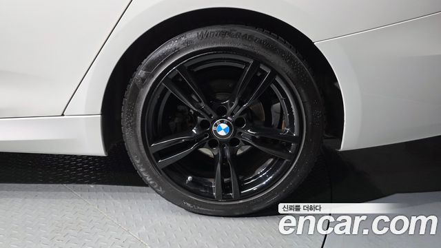 BMW Gran Turismo 2020 — photo 7