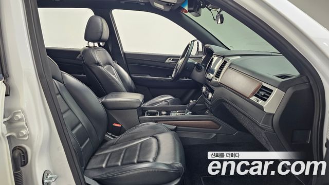 KG Mobility Rexton 2018 — photo 17