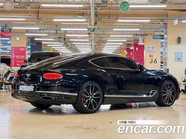 Bentley Continental 2019 — photo 3