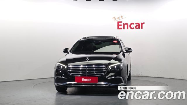 Mercedes-Benz E-Class 2021 — photo 3