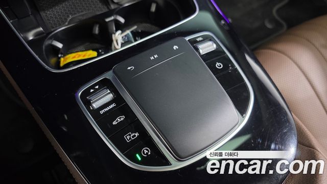 Mercedes-Benz E-Class 2021 — photo 33
