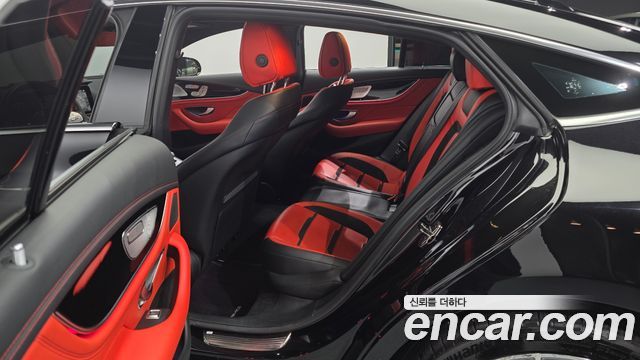 Mercedes-Benz AMG GT 2021 — photo 17