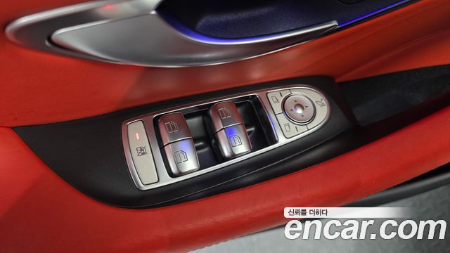 Mercedes-Benz AMG GT 2021 — photo 26