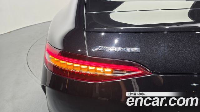Mercedes-Benz AMG GT 2021 — photo 9