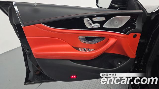 Mercedes-Benz AMG GT 2021 — photo 14