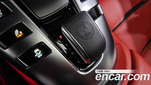 Mercedes-Benz AMG GT 2021 — photo 30