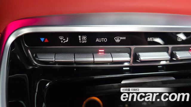 Mercedes-Benz AMG GT 2021 — photo 33