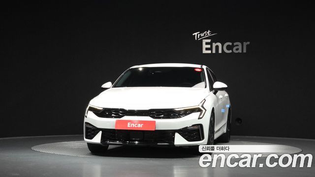Kia K5 2024 — photo 3