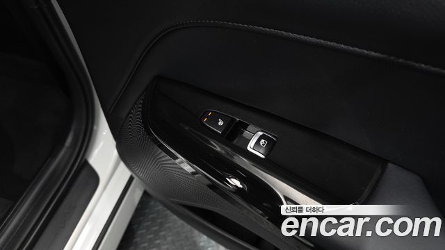 Kia K5 2024 — photo 25