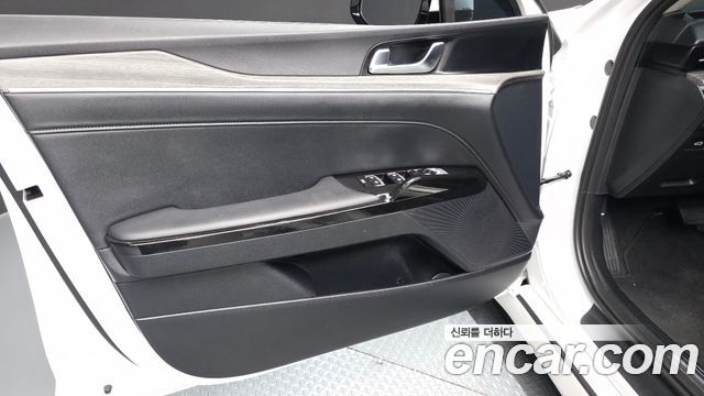 Kia K5 2024 — photo 14