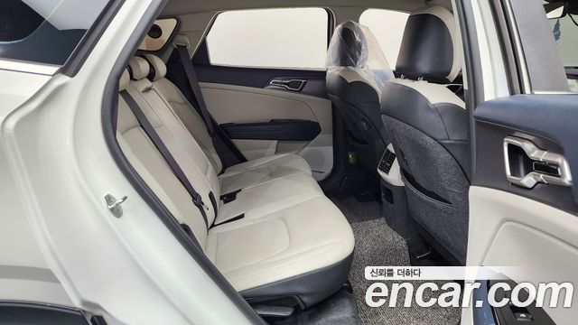 Kia Sportage 2022 — photo 17