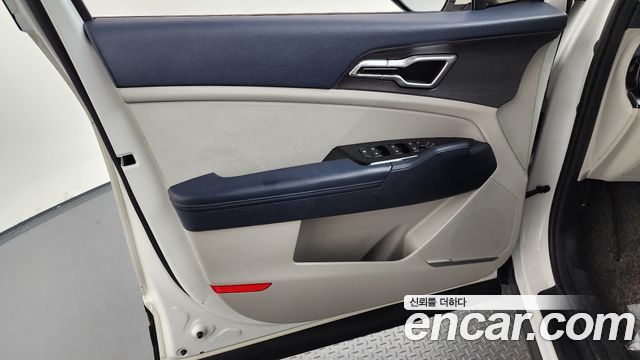 Kia Sportage 2022 — photo 14