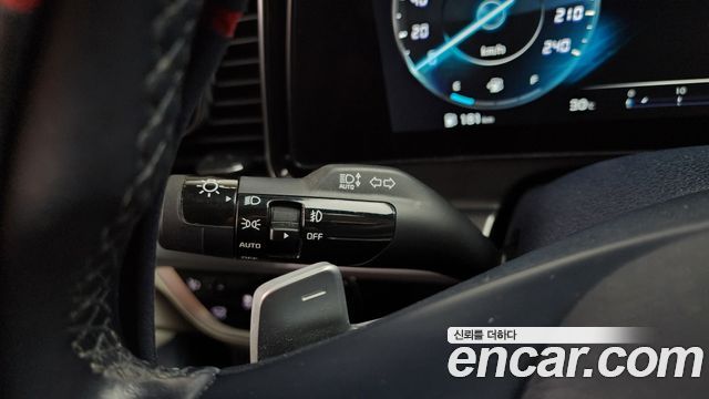 Kia Sportage 2022 — photo 28