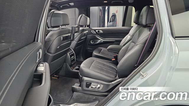 BMW X7 2024 — photo 18
