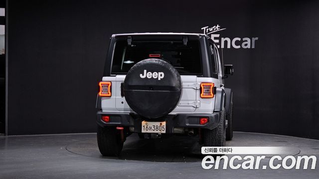 Jeep Wrangler 2018 — photo 4