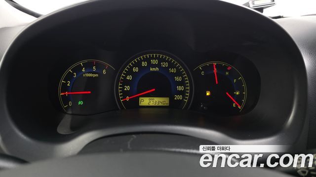 Kia Canival 2008 — photo 10