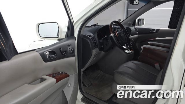 Kia Canival 2008 — photo 12