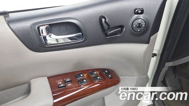 Kia Canival 2008 — photo 23