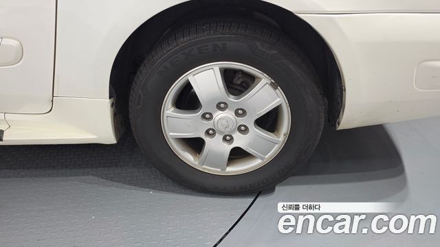 Kia Canival 2008 — photo 6
