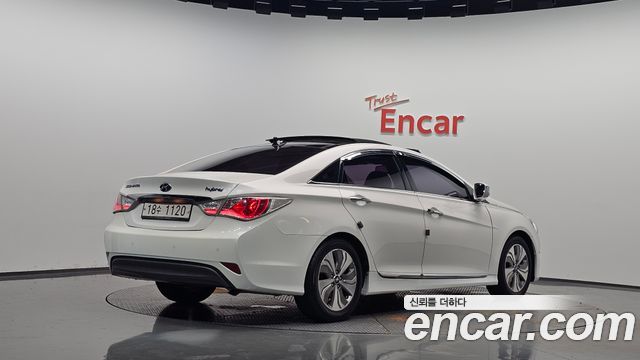Hyundai Sonata 2014 — photo 2