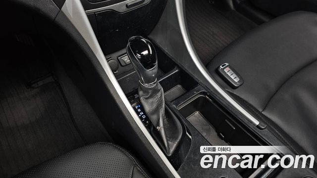 Hyundai Sonata 2014 — photo 9