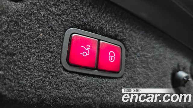 Mercedes-Benz S-Class 2019 — photo 26