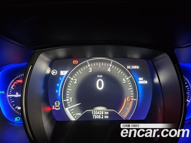 Renault Korea QM6 2024 — photo 15
