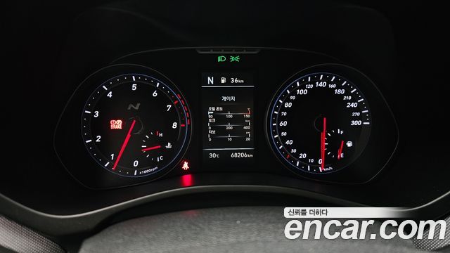 Hyundai Veloster 2019 — photo 11