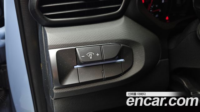 Hyundai Veloster 2019 — photo 25