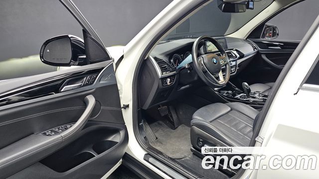 BMW X3 2018 — photo 10