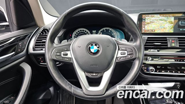 BMW X3 2018 — photo 13