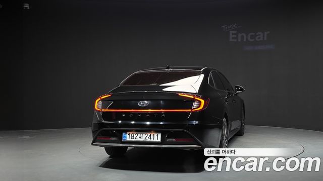 Hyundai Sonata 2023 — photo 4