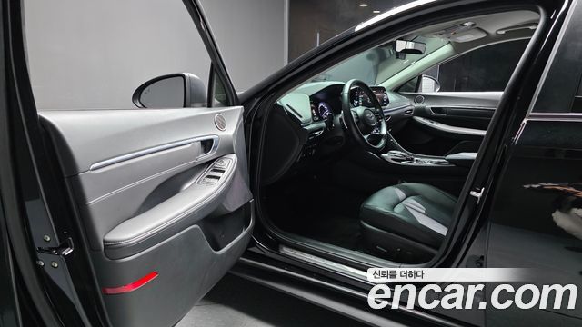Hyundai Sonata 2023 — photo 10