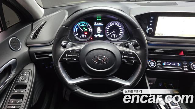 Hyundai Sonata 2023 — photo 13
