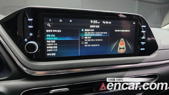 Hyundai Sonata 2023 — photo 18
