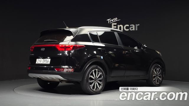 Kia Sportage 2016 — photo 2
