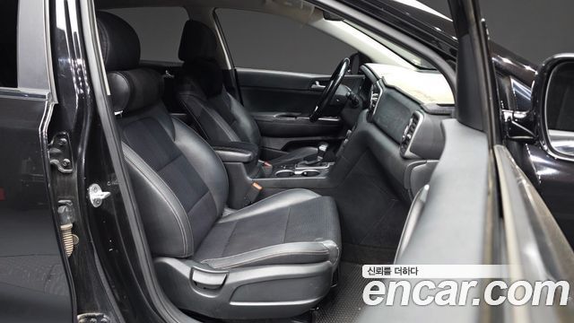 Kia Sportage 2016 — photo 11