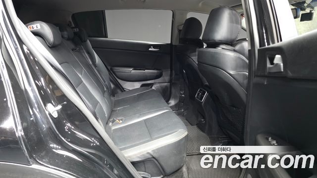 Kia Sportage 2016 — photo 12