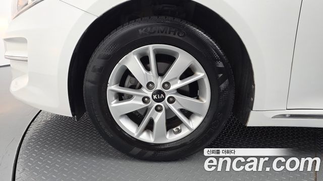 Kia K5 2018 — photo 5