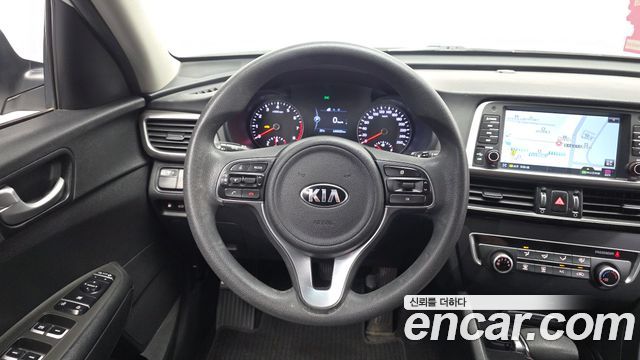 Kia K5 2018 — photo 13