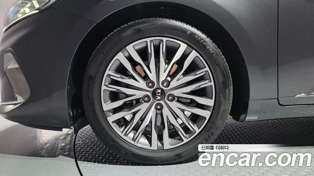 Kia K7 2021 — photo 5