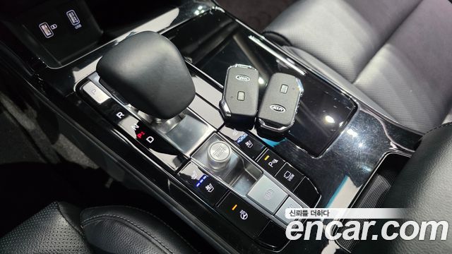 Kia K7 2021 — photo 12
