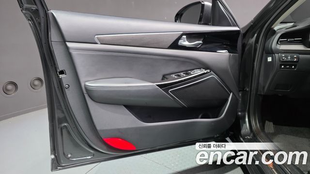 Kia K7 2021 — photo 14