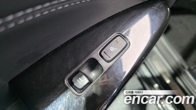 Kia K7 2021 — photo 29