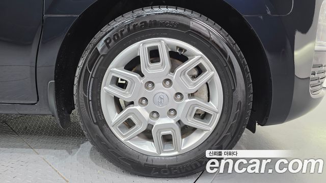Hyundai Staria 2022 — photo 7
