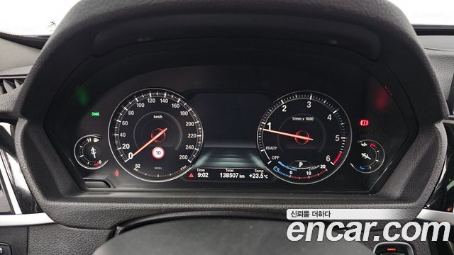 BMW Gran Turismo 2020 — photo 8