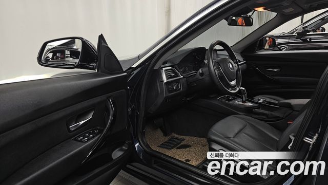 BMW Gran Turismo 2020 — photo 10